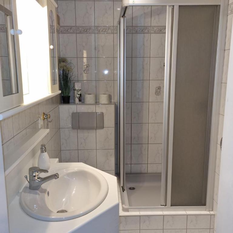 Comfort-Appartement Keiler - Appartement 2 Chambres avec Douche - 17