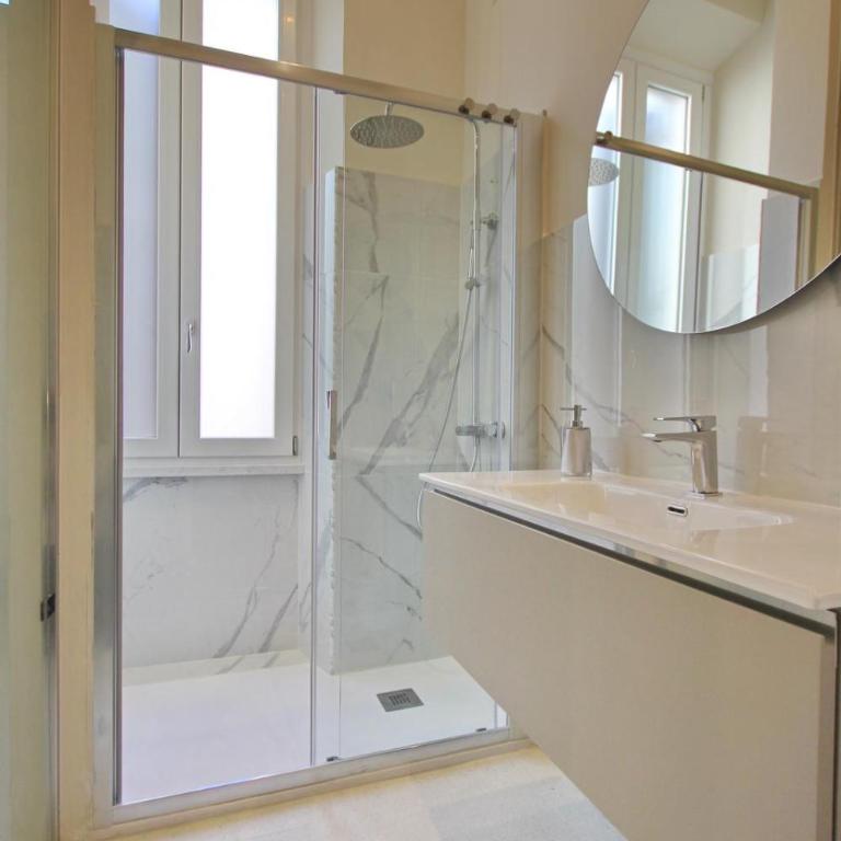 Dreaming Rome Suites - Camera Matrimoniale con Bagno Privato - 4