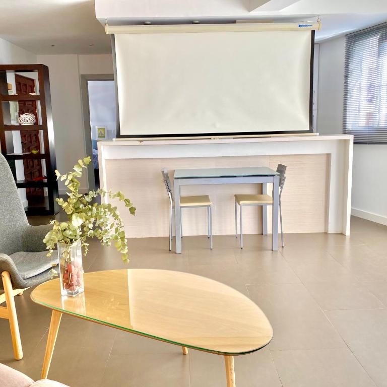 Modern apartment stunning sea views and pool - Apartamento de 2 dormitorios - 21