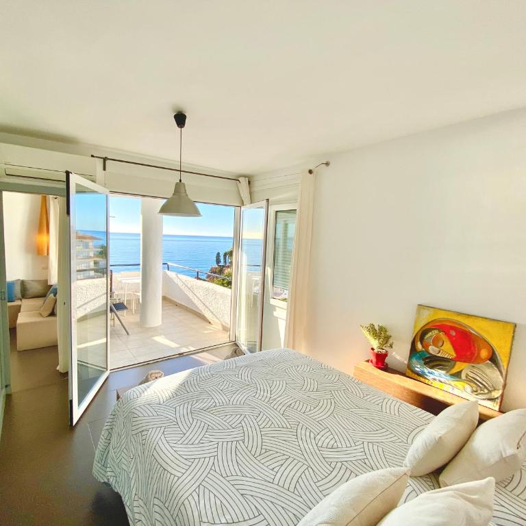 Modern apartment stunning sea views and pool - Apartamento de 2 dormitorios - 4