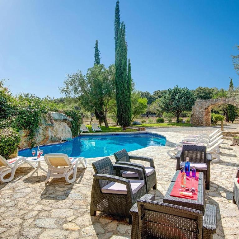 Beautiful Pollensa Villa 4 Bedrooms Villa Bennassar Mountainside Views - Villa de 4 dormitorios - 1