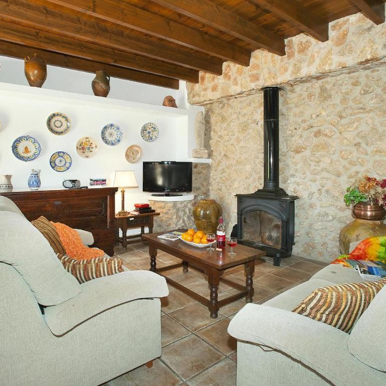Beautiful Pollensa Villa 4 Bedrooms Villa Bennassar Mountainside Views - Villa de 4 dormitorios - 10