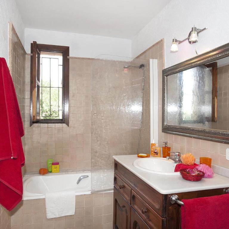 Beautiful Pollensa Villa 4 Bedrooms Villa Bennassar Mountainside Views - Villa de 4 dormitorios - 20