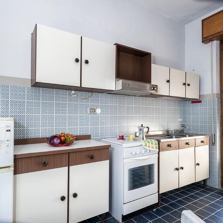 Residence Villa Liliana - Appartamento con 2 Camere da Letto e Balcone (6 Adulti) - 9
