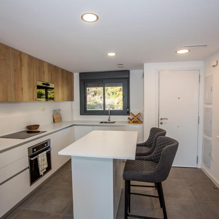 Sky Marina Luxury - Two-Bedroom Apartment - 27