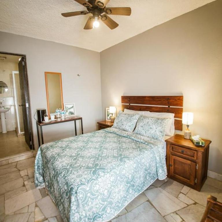 Hotel Camino de Allende - Habitación Doble con baño privado - 2