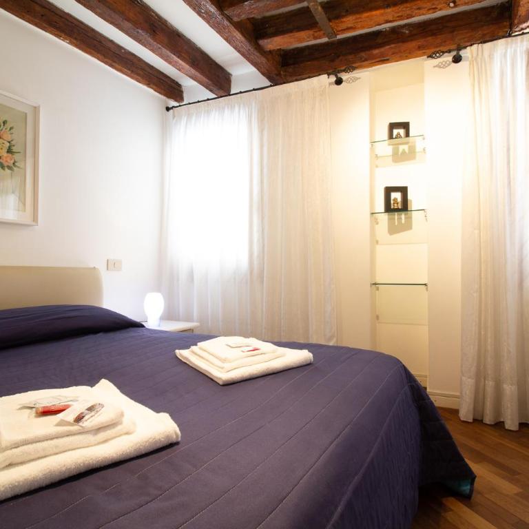 Veneziacentopercento Rooms - Camera Economy con Bagno in Comune - 24