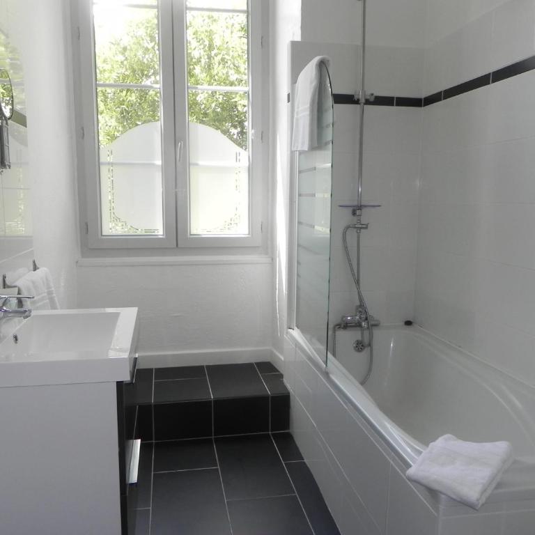 The Originals Boutique, Villa Montpensier, Pau - Chambre Quadruple Confort - 2