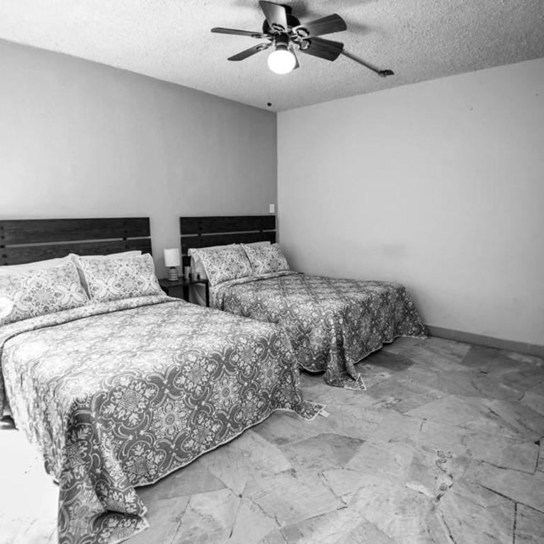 Hotel Camino de Allende - Habitación Doble con baño privado - 2 camas - 3