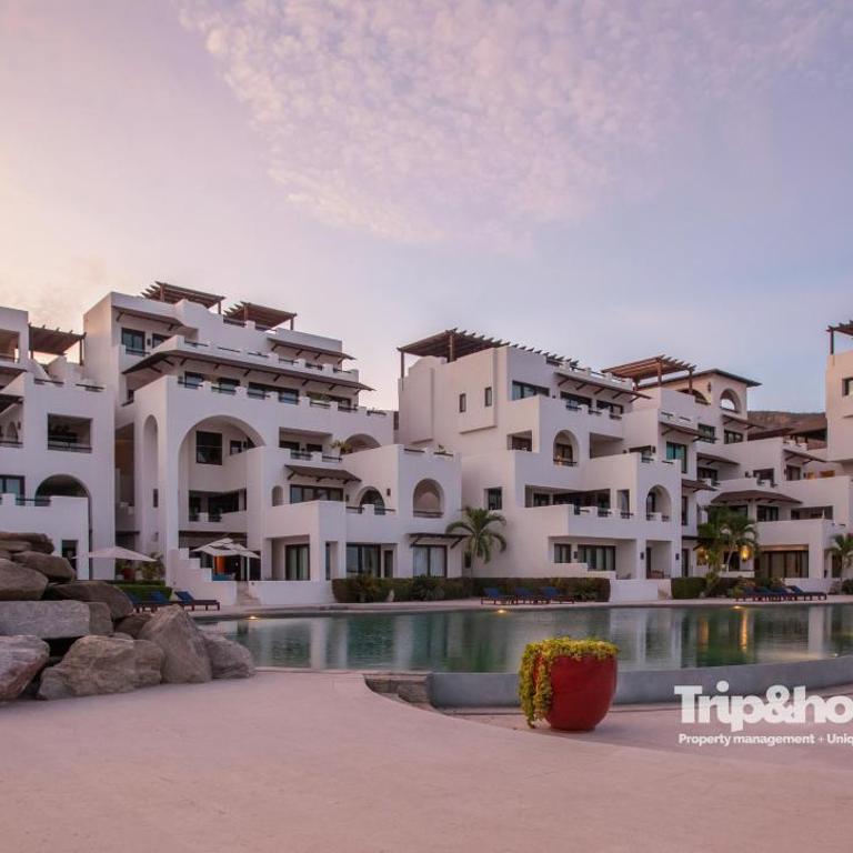 Casa Marvela at Playa de La Paz - 4br Beach front Villa, Access to Beach Club - Villa frente a la playa - 5