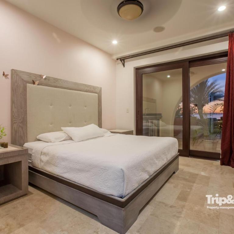 Casa Marvela at Playa de La Paz - 4br Beach front Villa, Access to Beach Club - Villa frente a la playa - 35