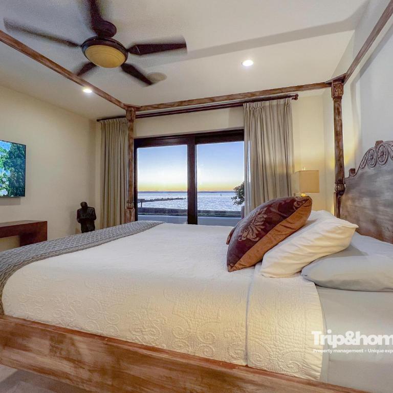 Casa Marvela at Playa de La Paz - 4br Beach front Villa, Access to Beach Club - Villa frente a la playa - 32