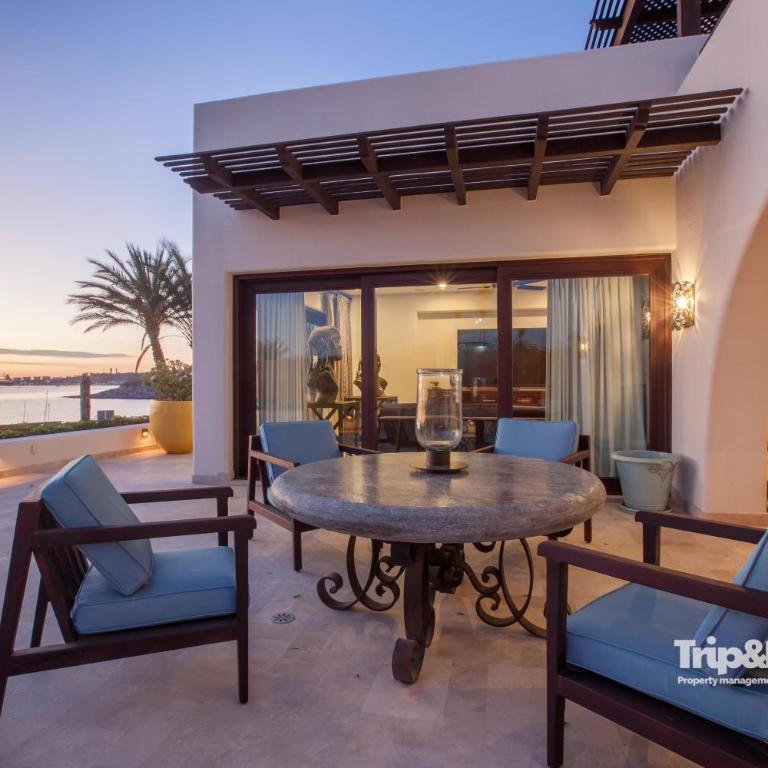 Casa Marvela at Playa de La Paz - 4br Beach front Villa, Access to Beach Club - Villa frente a la playa - 43