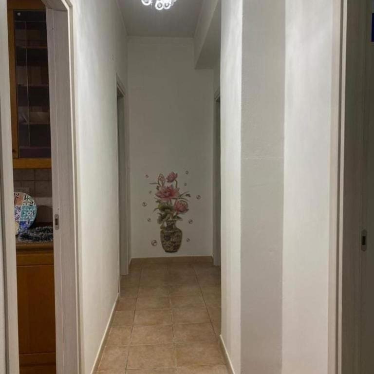 Casa vacanze paola - Camera Doppia con Letti Singoli e Bagno in Comune - 10