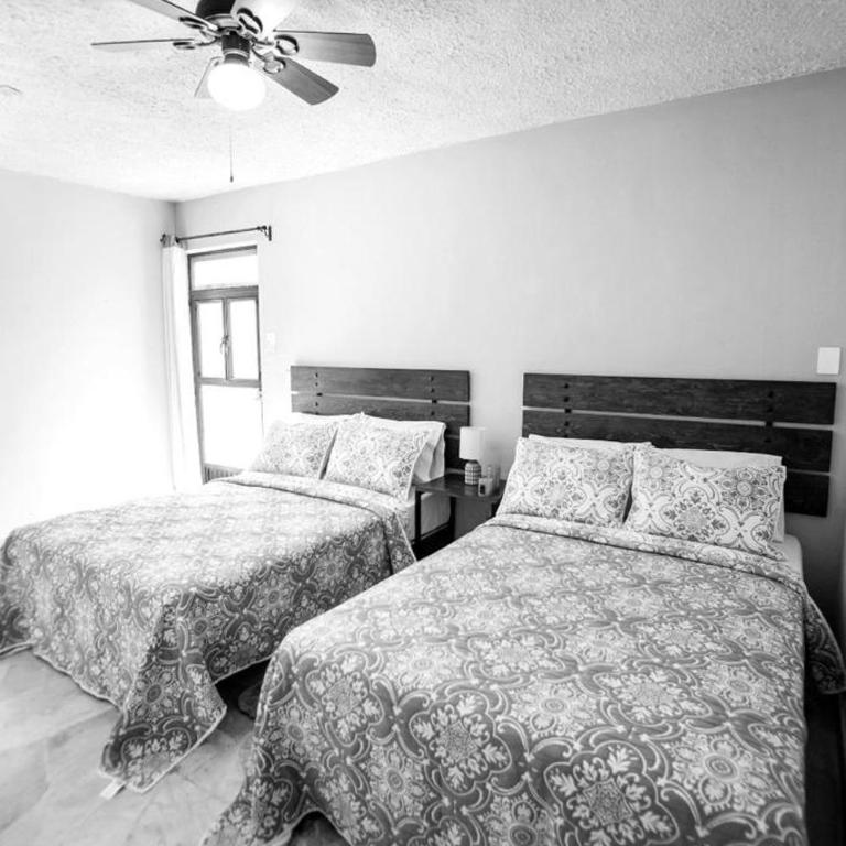 Hotel Camino de Allende - Habitación Doble con baño privado - 2 camas - 1