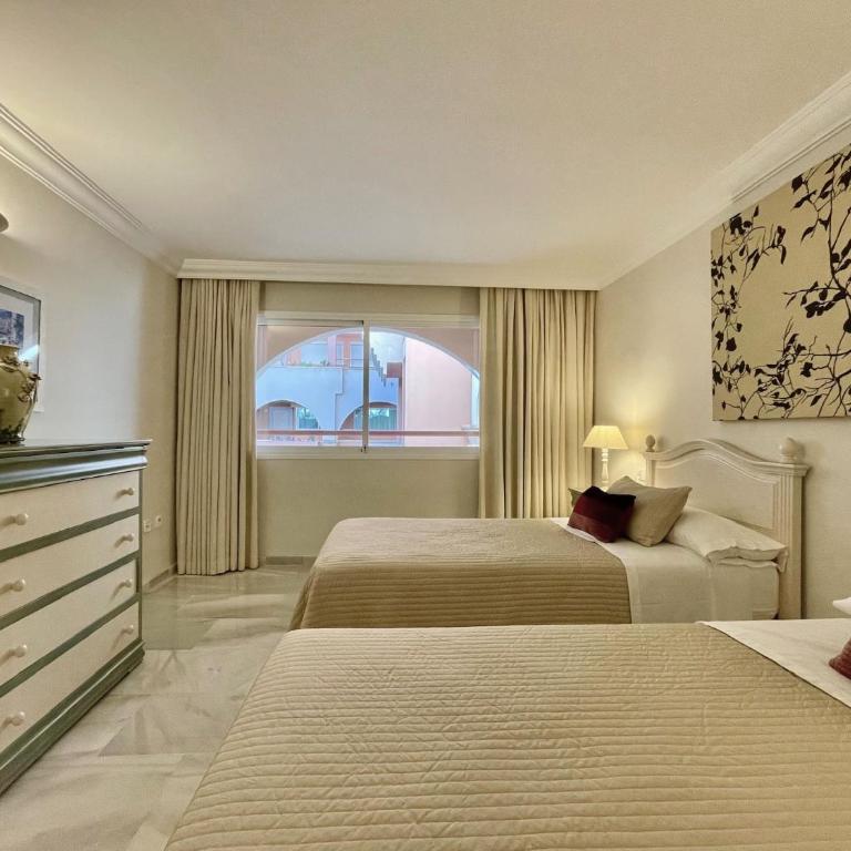 Magna Marbella - Apartamento de Lujo y golf en zona de Puerto Banús - Apartamento de 2 dormitorios - 34