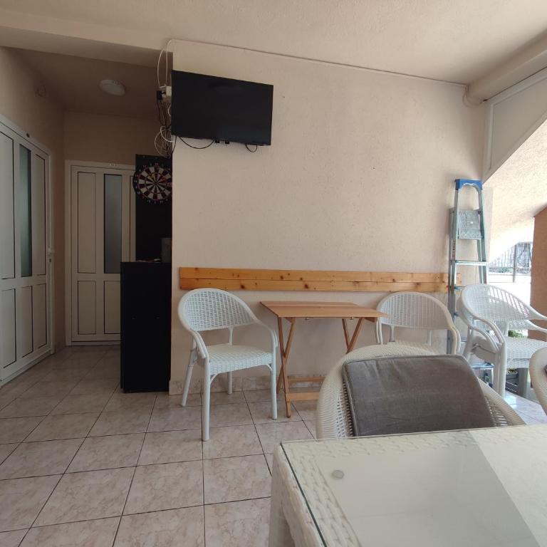 Sayohat Apartments - Studio - 17