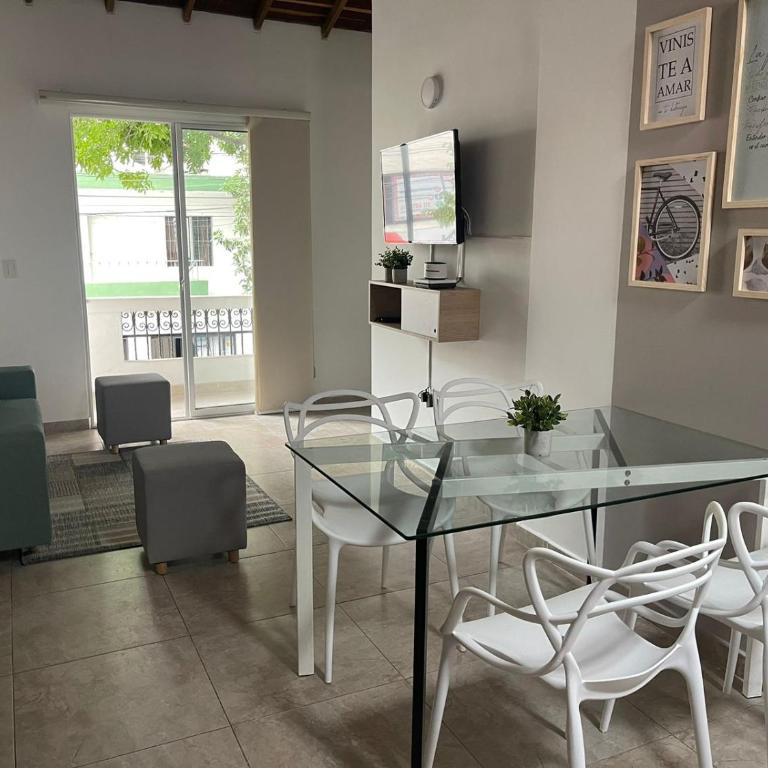 Apartamento laureles con balcón - Apartamento de 1 dormitorio - 4