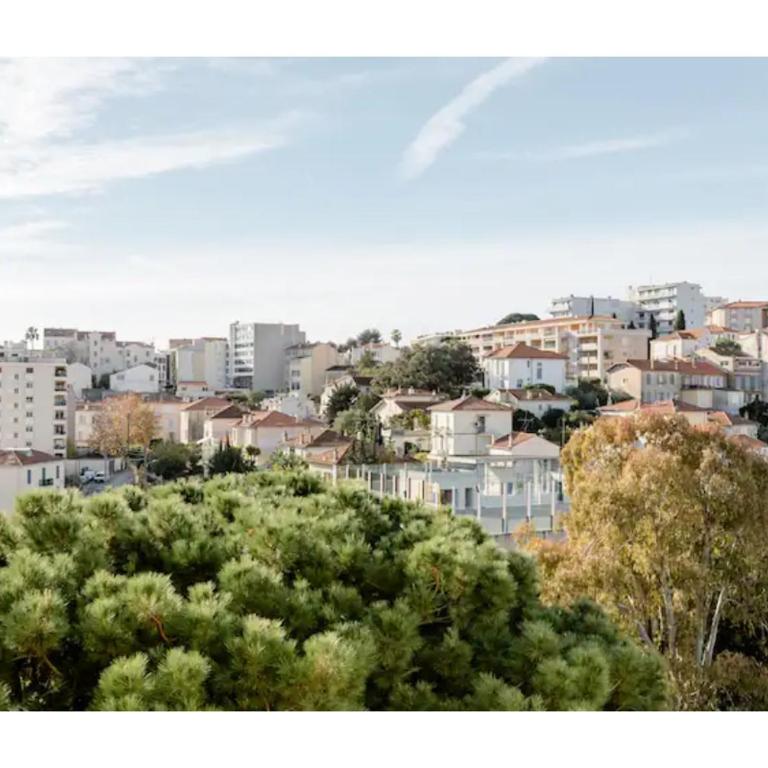 Bright 2 Bed Apt in Cannes, 10 min to Palais - Appartement 2 Chambres - 8