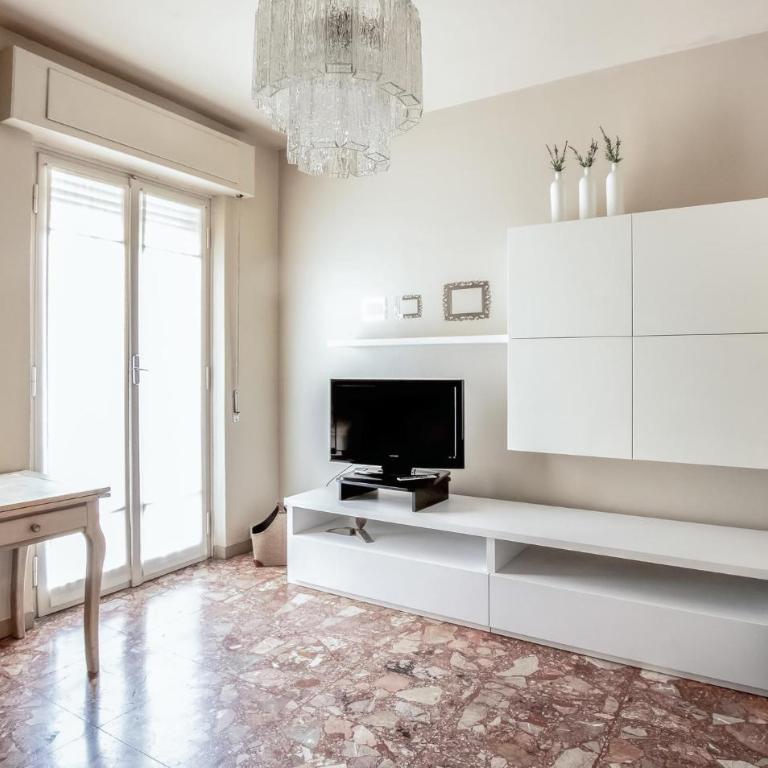Amazing Apartment In Loano With Wifi - Two-Bedroom Apartment - 4