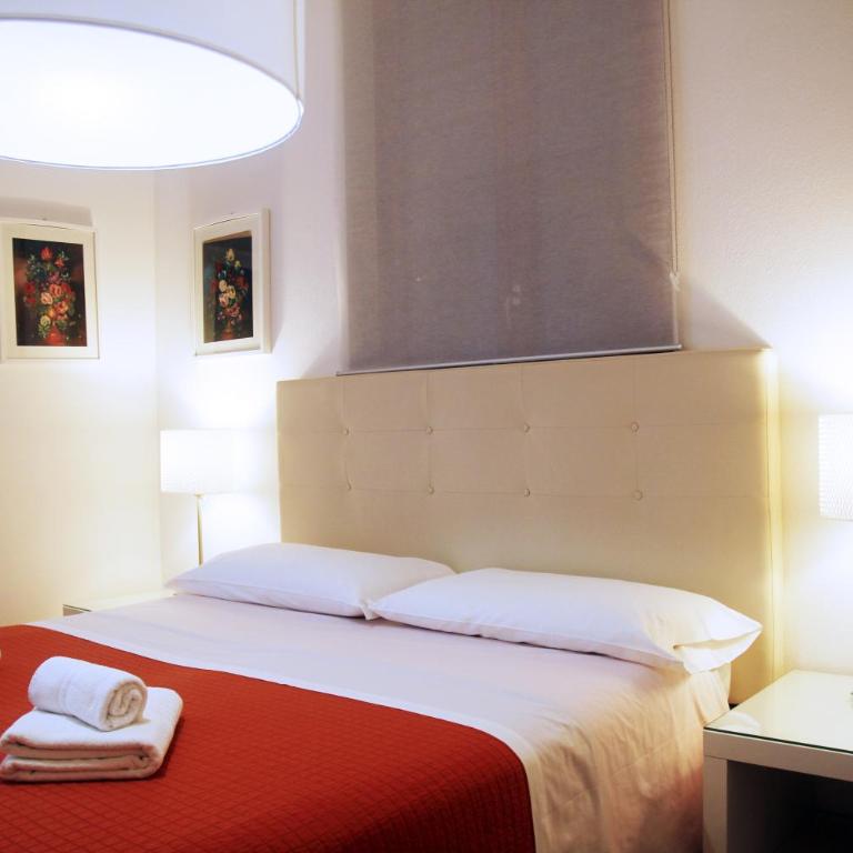La Magnolia - House - Double Room with Private Bathroom - 17