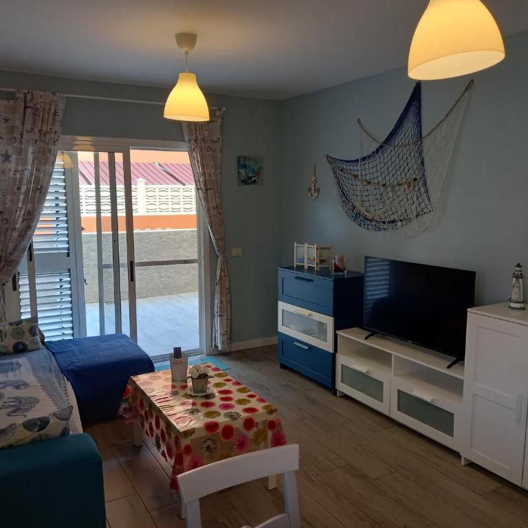 Apartamento en Tenerife- Candelaria Islas Canarias - Habitación Doble - 2 camas dobles - 4