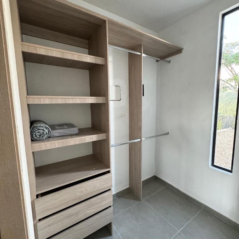 CASA PALMANOVA CON PISCINA EN LA MESA - Casa de 3 dormitorios - 17