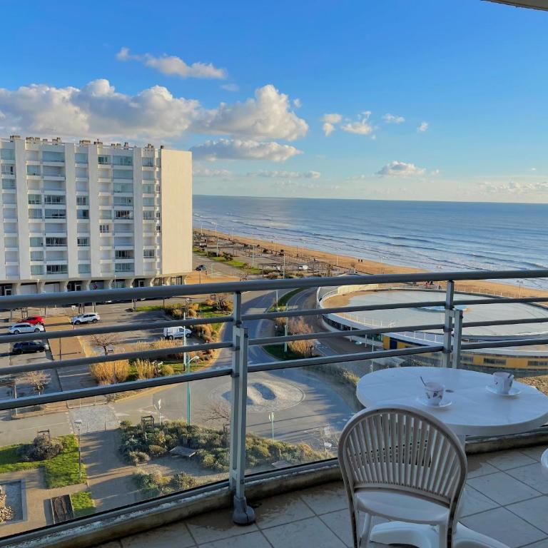 Studio confortable avec vue sur mer et WIFI à Saint-Jean-de-Monts - FR-1-323-418 - Studio - 1