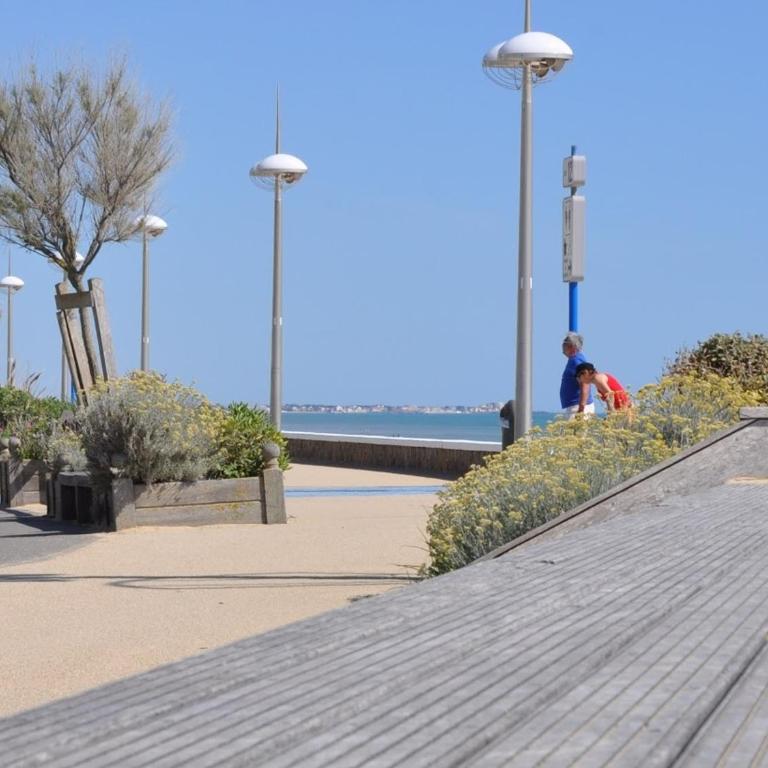 Studio confortable avec vue sur mer et WIFI à Saint-Jean-de-Monts - FR-1-323-418 - Studio - 11