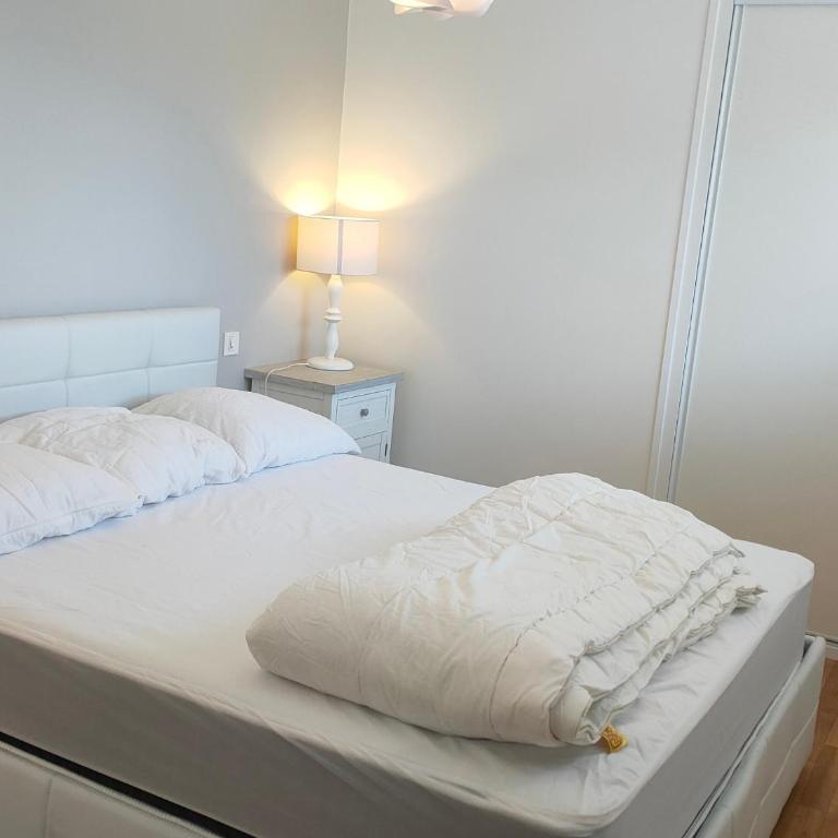 Appartement à St Jean de Monts - Confort 3 pers, Proche Plage, WIFI - FR-1-323-454 - Appartement - 11