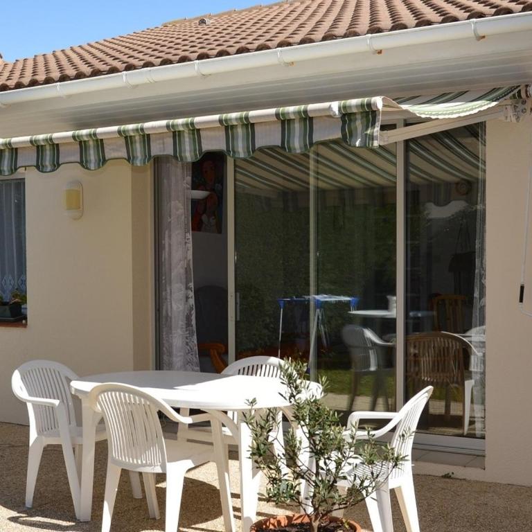 Maison Arrière-Plage 2 Ch. Animaux Admis, Parking - FR-1-323-436 - Vacation Home - 1