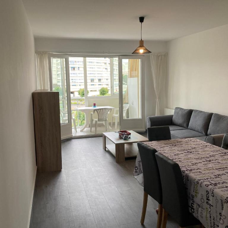 Spacieux appartement 4 pers à 200m de la plage avec parking privé - FR-1-323-443 - Apartment - 9