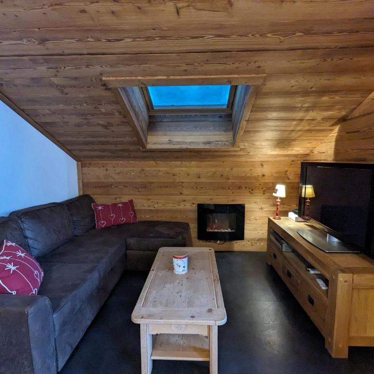 Appartement cosy au pied des pistes avec balcon et parking couvert - FR-1-459-225 - Appartamento - 3