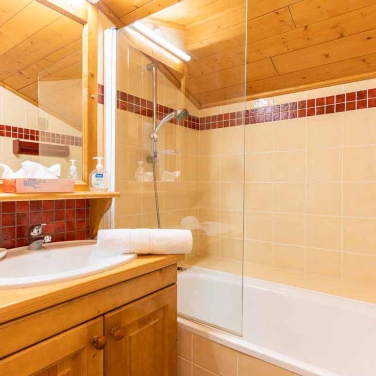 Duplex 6 pers, Hameau de la Forêt, 3 chambres, balcons, ski-in/ski-out - FR-1-291-1006 - Apartamento - 7
