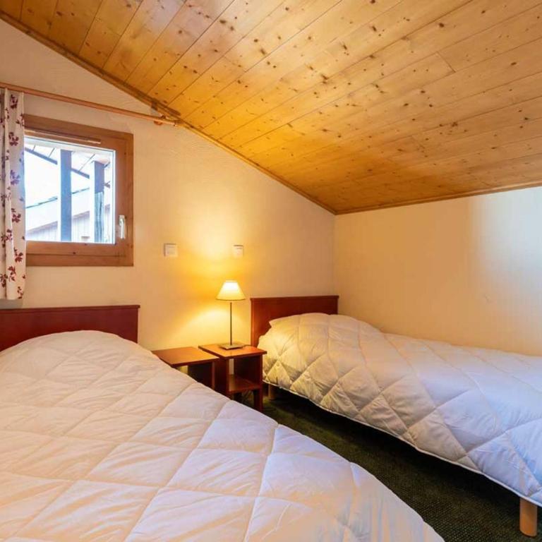 Duplex 6 pers, Hameau de la Forêt, 3 chambres, balcons, ski-in/ski-out - FR-1-291-1006 - Apartamento - 8
