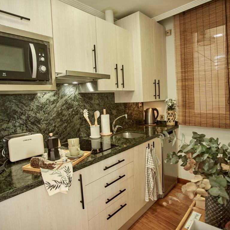 Salamanca Rentals - Apartamento con terraza a 1 minuto de la Plaza Mayor - Apartamento de 2 dormitorios - 6