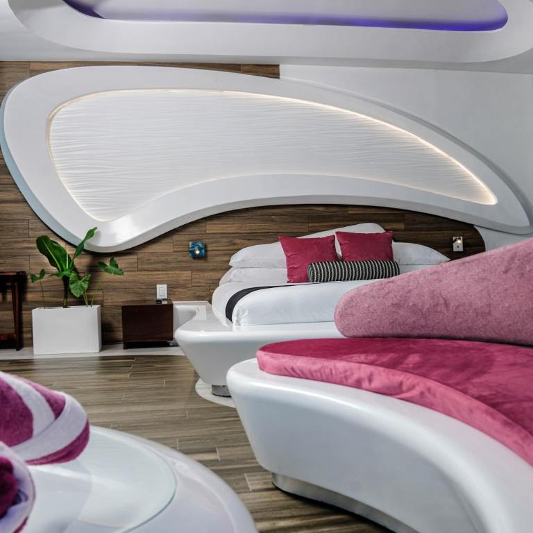 The Carmen Hotel - Ocean Front - Deluxe Suite with Sea View - 10