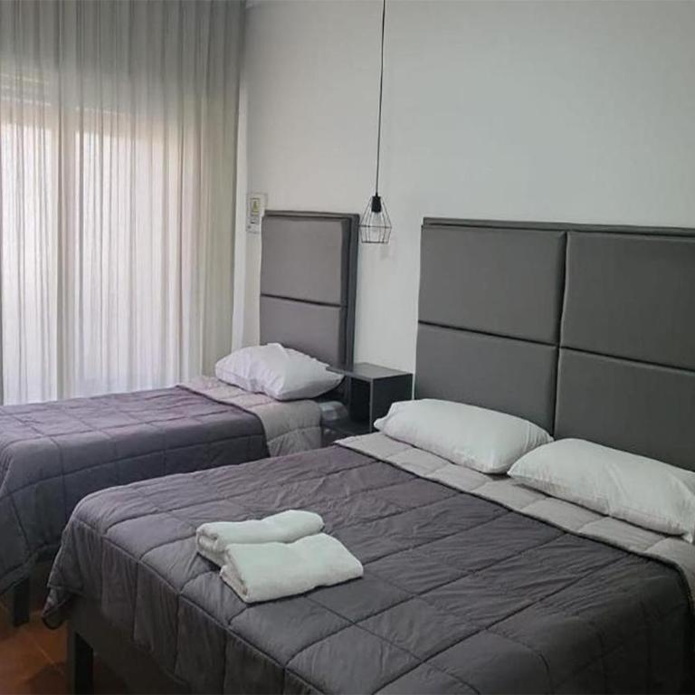 Salta Centro alojamiento en Avenida Belgrano - Habitación Triple - 1