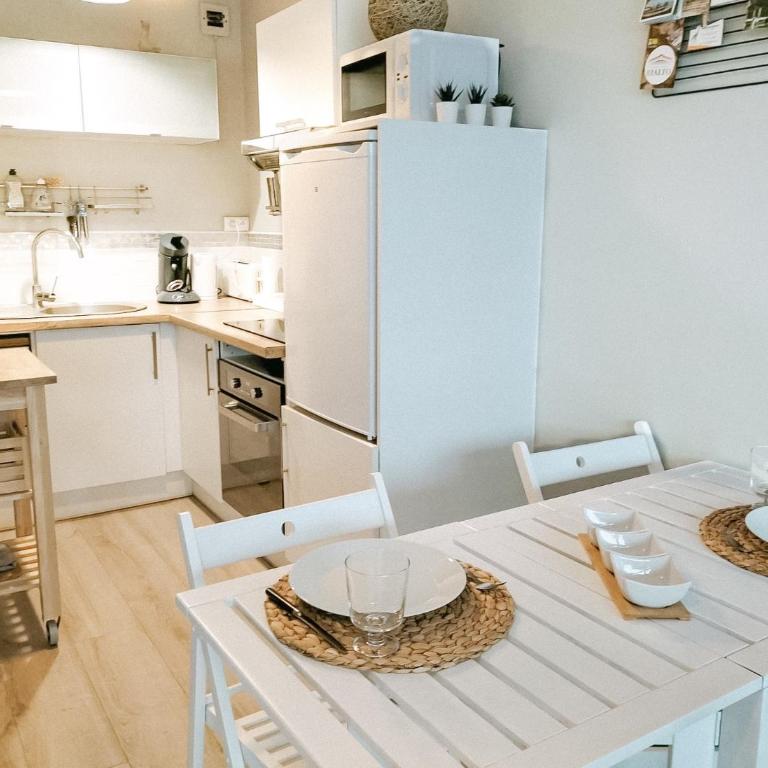 Studio Le Corail avec terrasse - One-Bedroom Apartment - 10