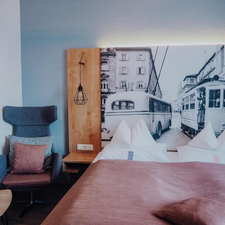Levy's Rooms & Breakfast - Large Room - 7