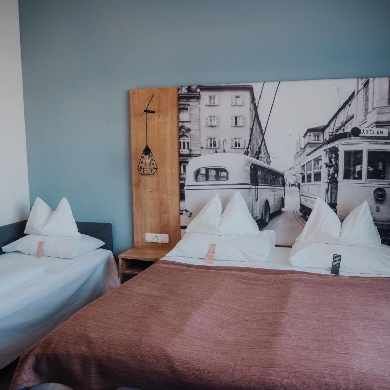 Levy's Rooms & Breakfast - Medium Room - 7