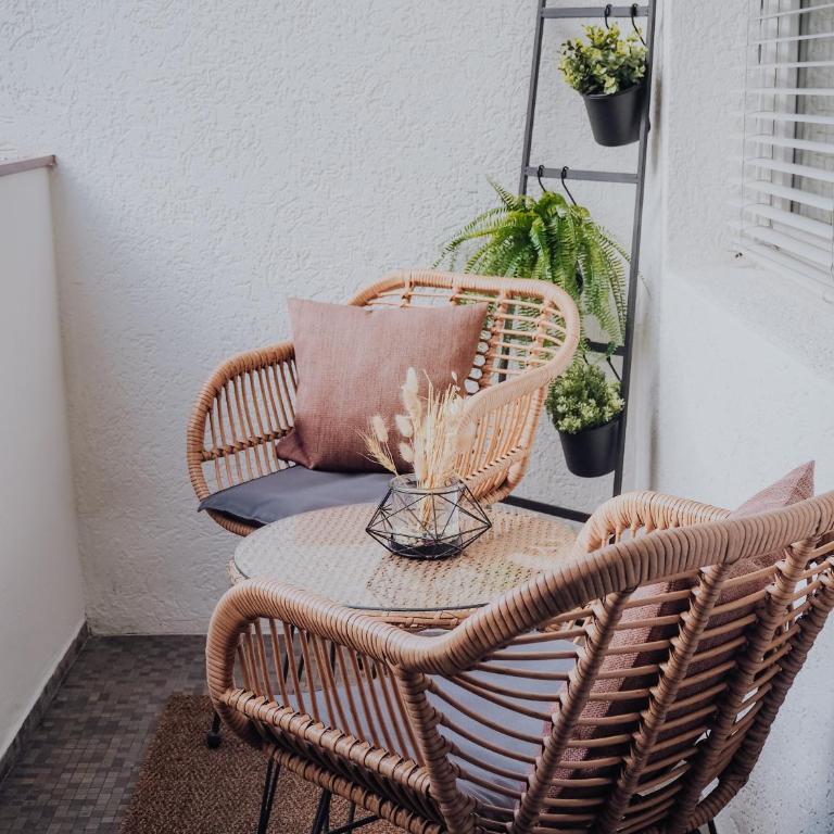 Levy's Rooms & Breakfast - Large Room - 17