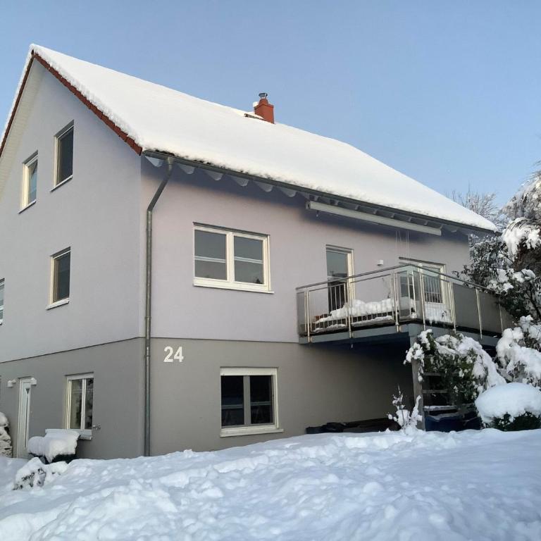 Ferienwohnung "Urlaub bei Lina" - Apartment mit Dusche - 24
