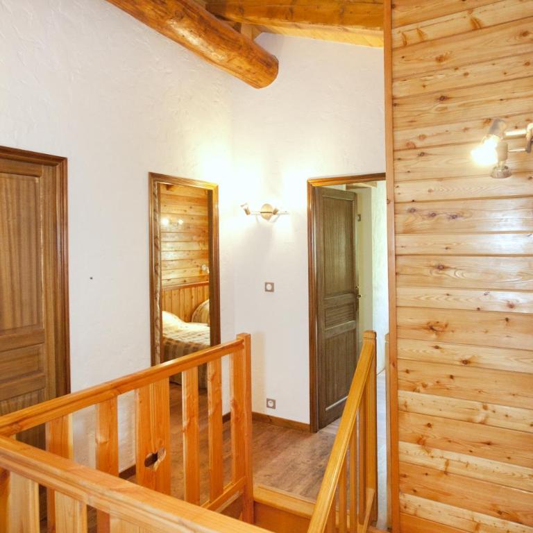 Chalet l'aubépine résidence B&B - Appartement en Duplex - 16