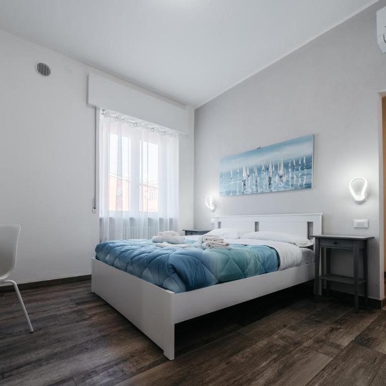 Porta Nuova Suites - Camera Matrimoniale Deluxe - 1