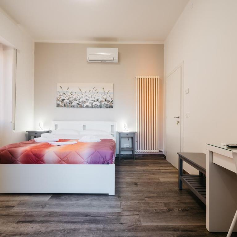 Porta Nuova Suites - Camera Matrimoniale Deluxe - 1