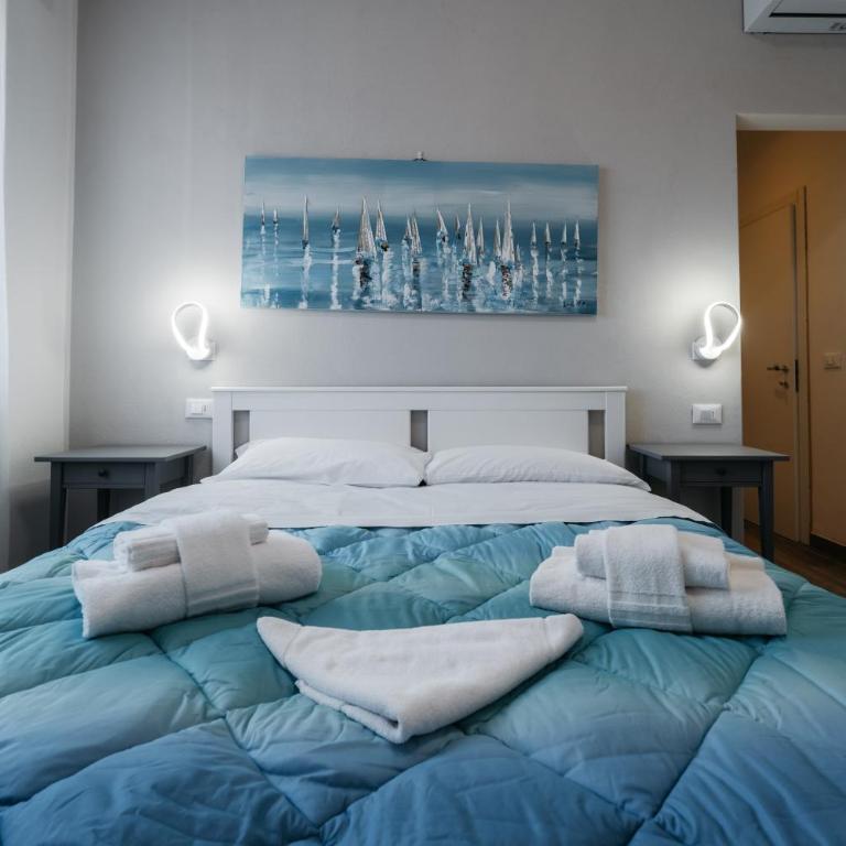 Porta Nuova Suites - Camera Matrimoniale Deluxe - 8