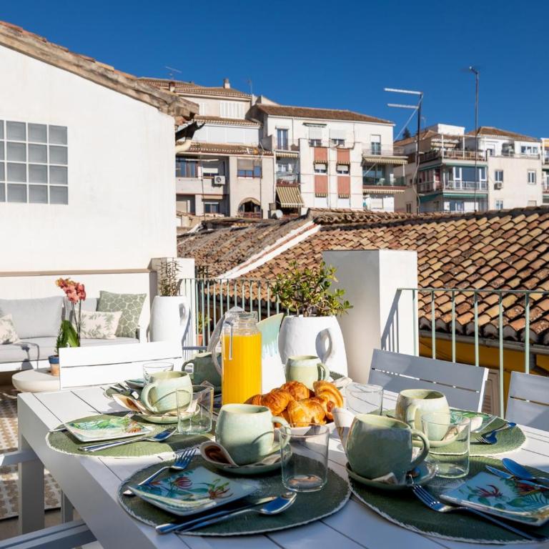 ChezmoiHomes Villa Glorïa with Parking - Vacation Home - 13