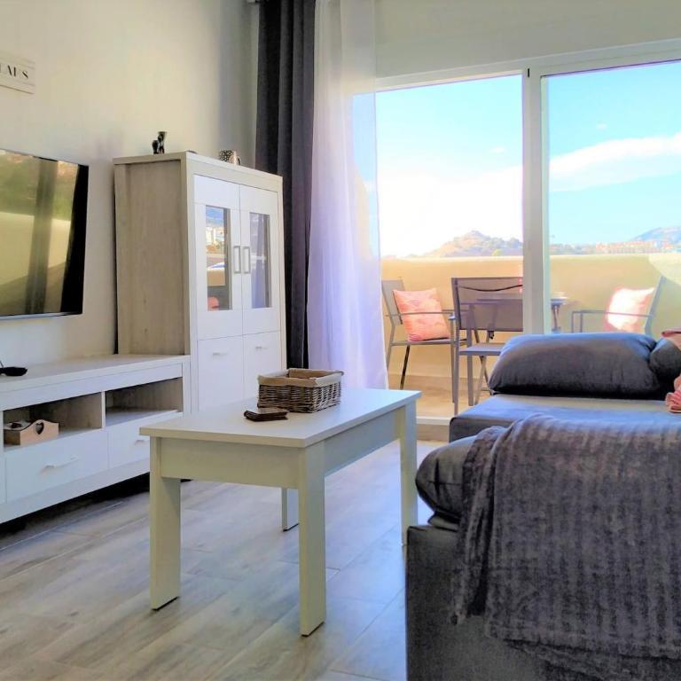 Deluxe Apartment in BenalBeach with Beach Views - Apartamento de 1 dormitorio - 3