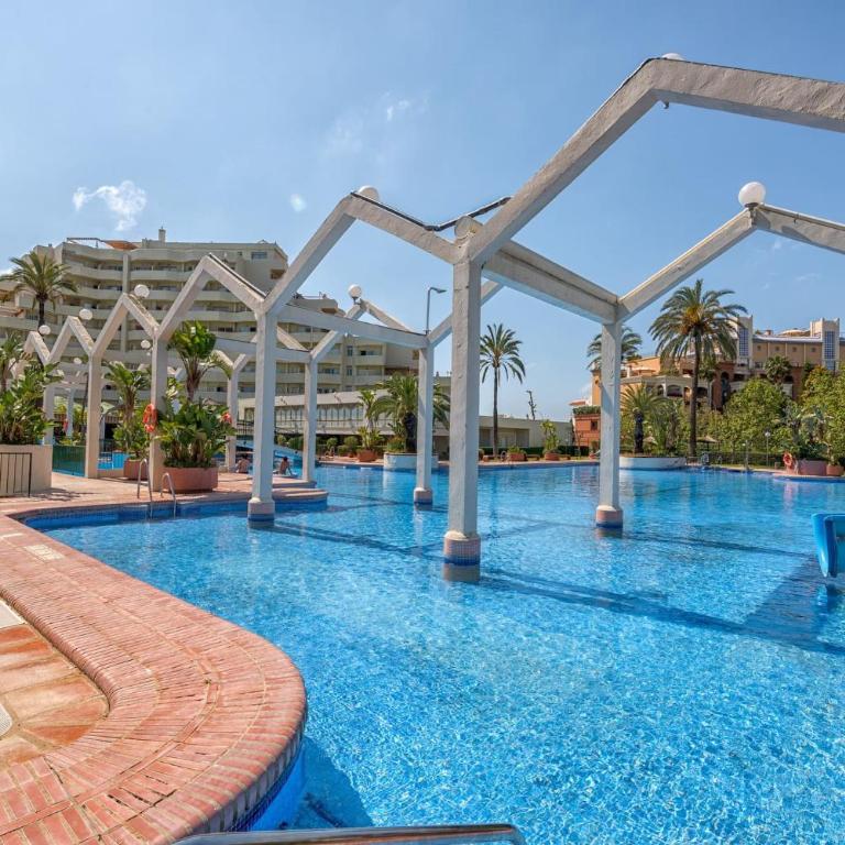 Benalbeach Apartment with Sea & Garden View - One-Bedroom Apartment - 44